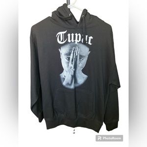 Nwot tupac cross colours hoodie